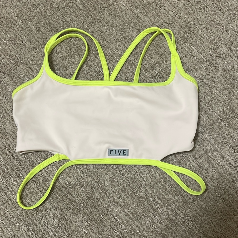Five Dancewear Savvy Sports Bra Size Small Used